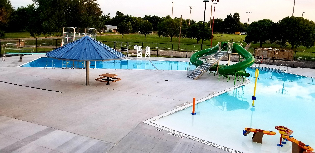 Lacy Park Pool Photos (4)